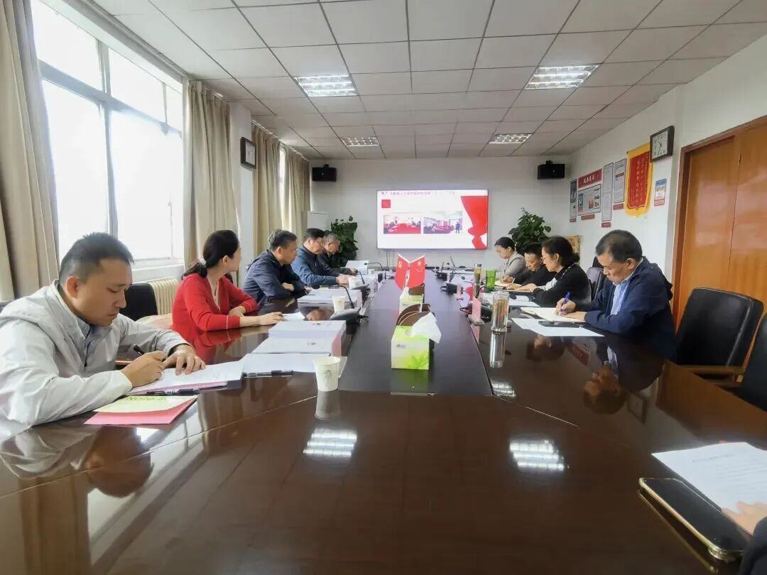 湖北省社会科学界联合会党组书记、常务副主席，湖北省延会会长刘爱国到襄阳市延会调研