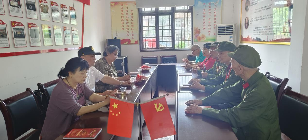 湖南省延安精神研究会组织《铭记》栏目专访抗美援朝老兵