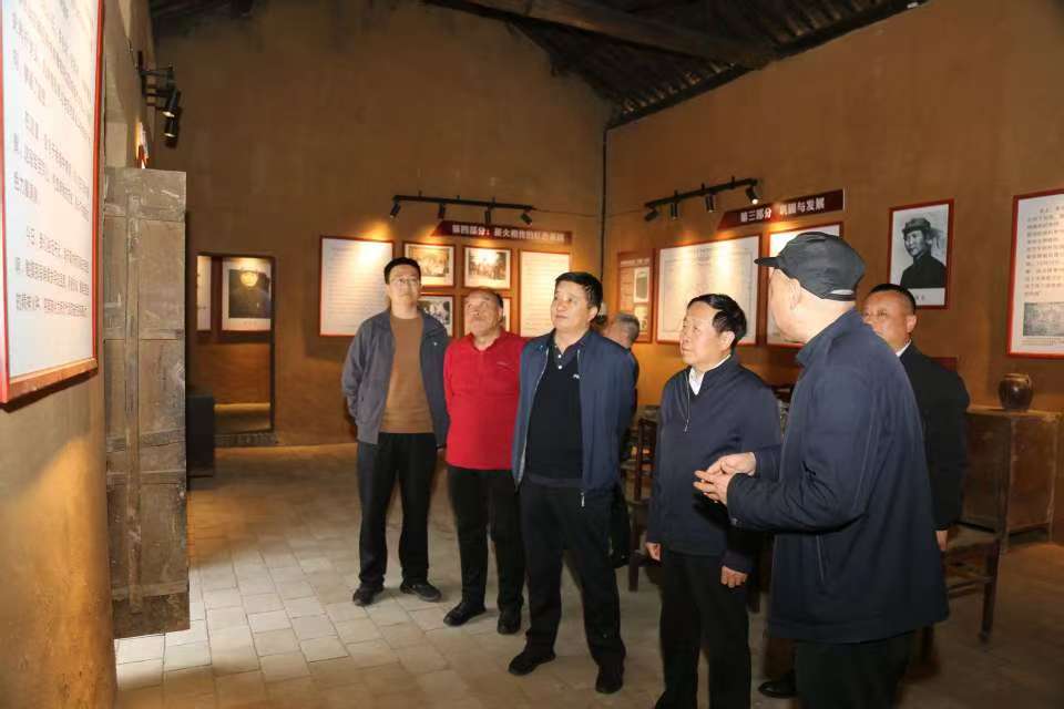 缅怀革命先烈 传承红色基因 喜迎豫鄂陕边区党委成立80周年