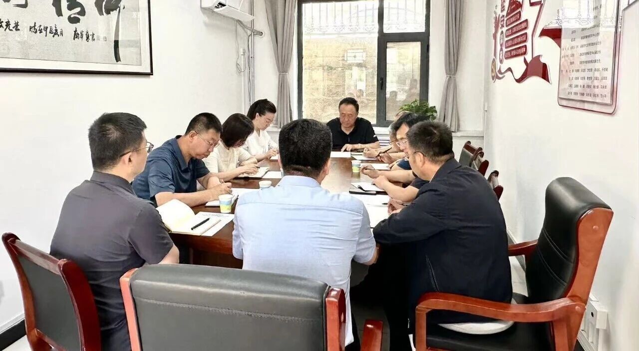 延川县延安精神研究会召开“强化部门联动 凝聚工作合力 共同推动弘扬延安精神工作”专题座谈会