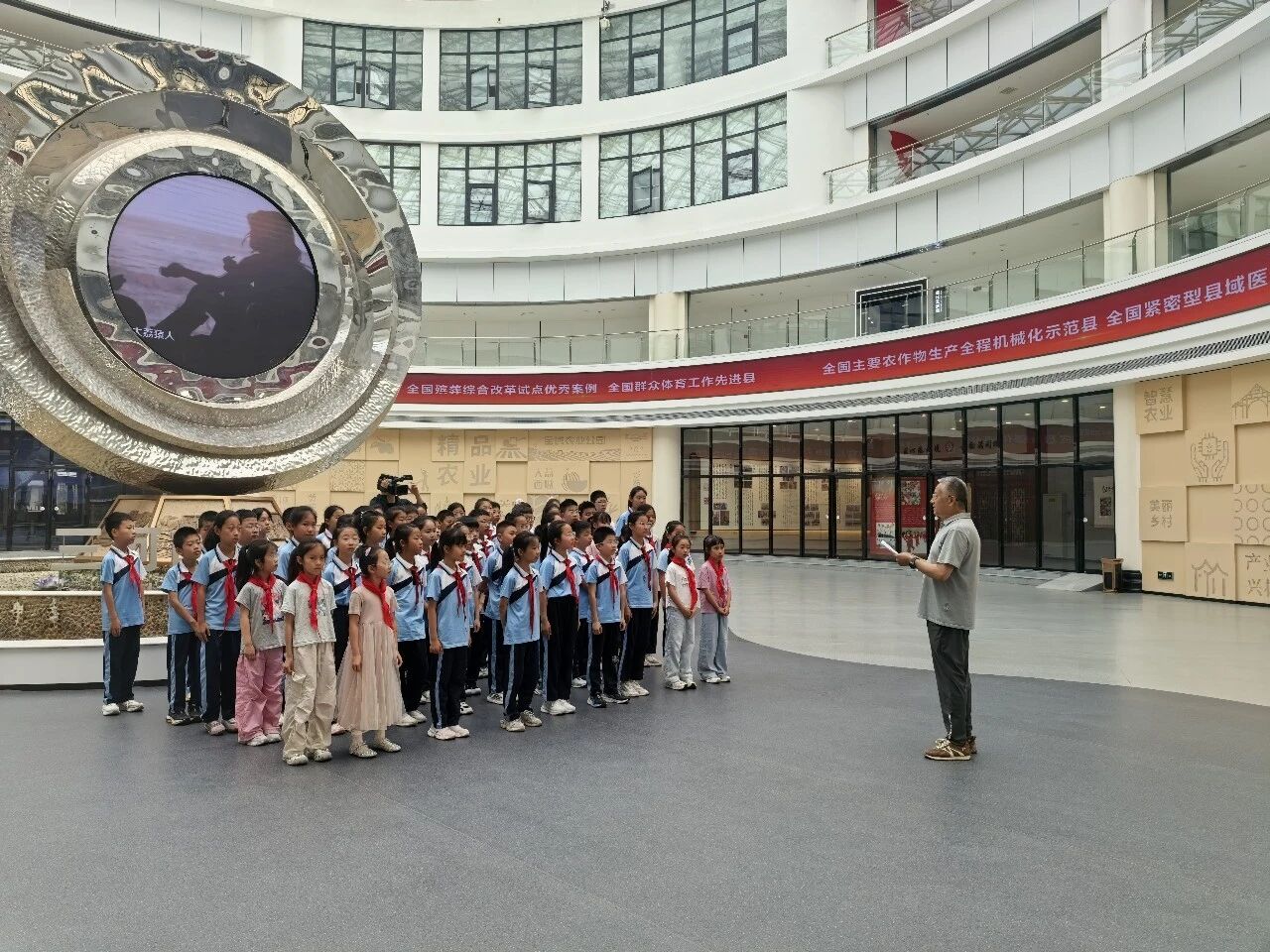 传承红色基因 乐享六一时光—— 洛滨小学开展主题实践活动
