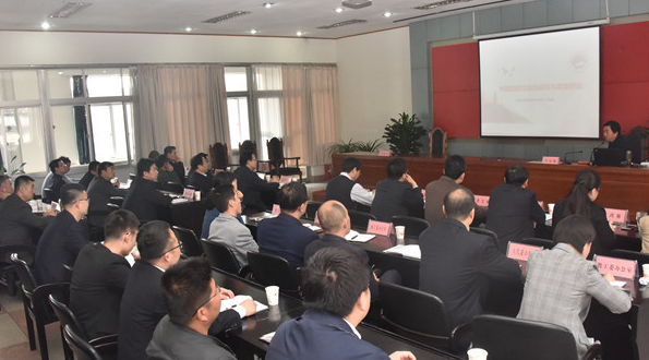 渭南市延安精神研究会会长雷民康赴渭南市人大宣讲延安精神