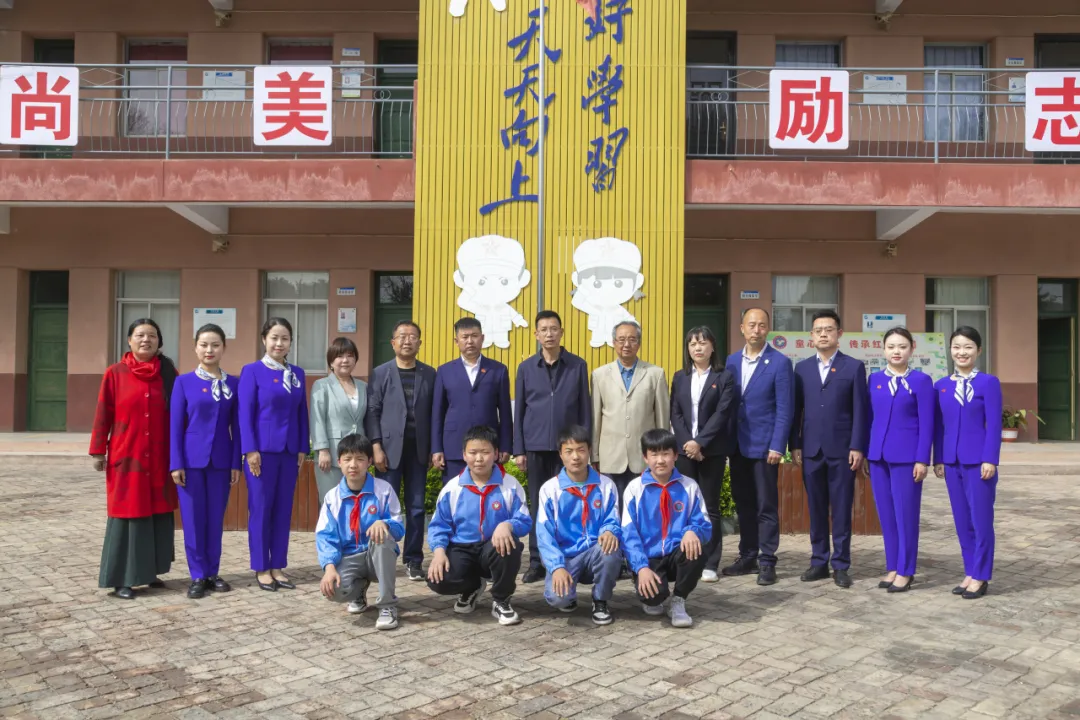 “照金精神”进校园活动走进孝义坊小学