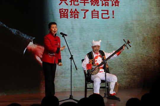 延安精神宣讲团进部队送“精神食粮” 宣讲十九大精神和延安精神